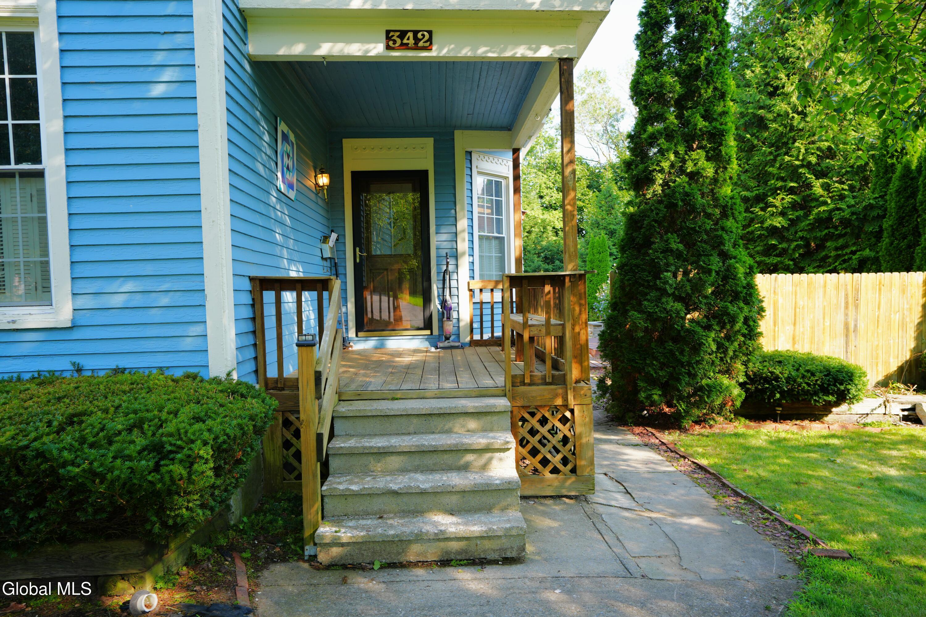 342 W Fulton Street Gloversville NY 12078