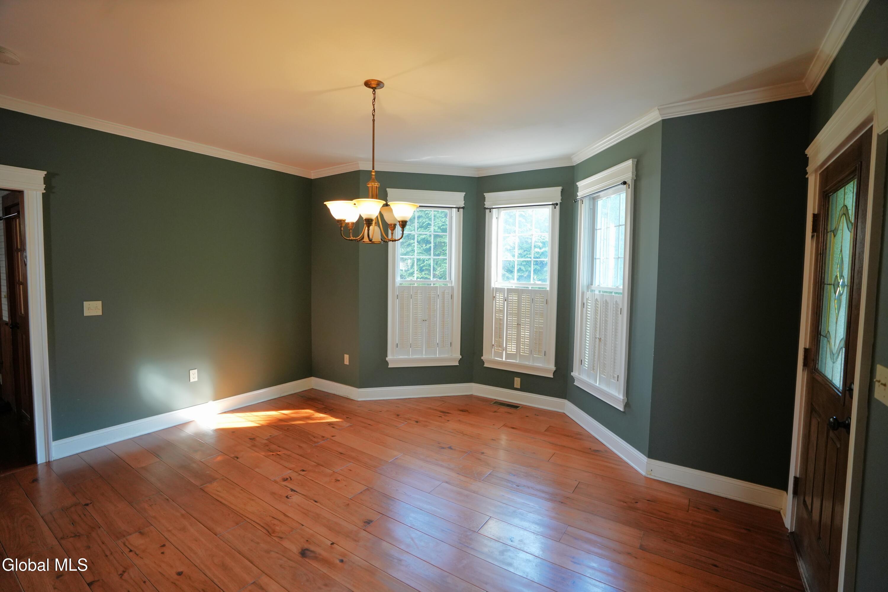 342 W Fulton Street Gloversville NY 12078