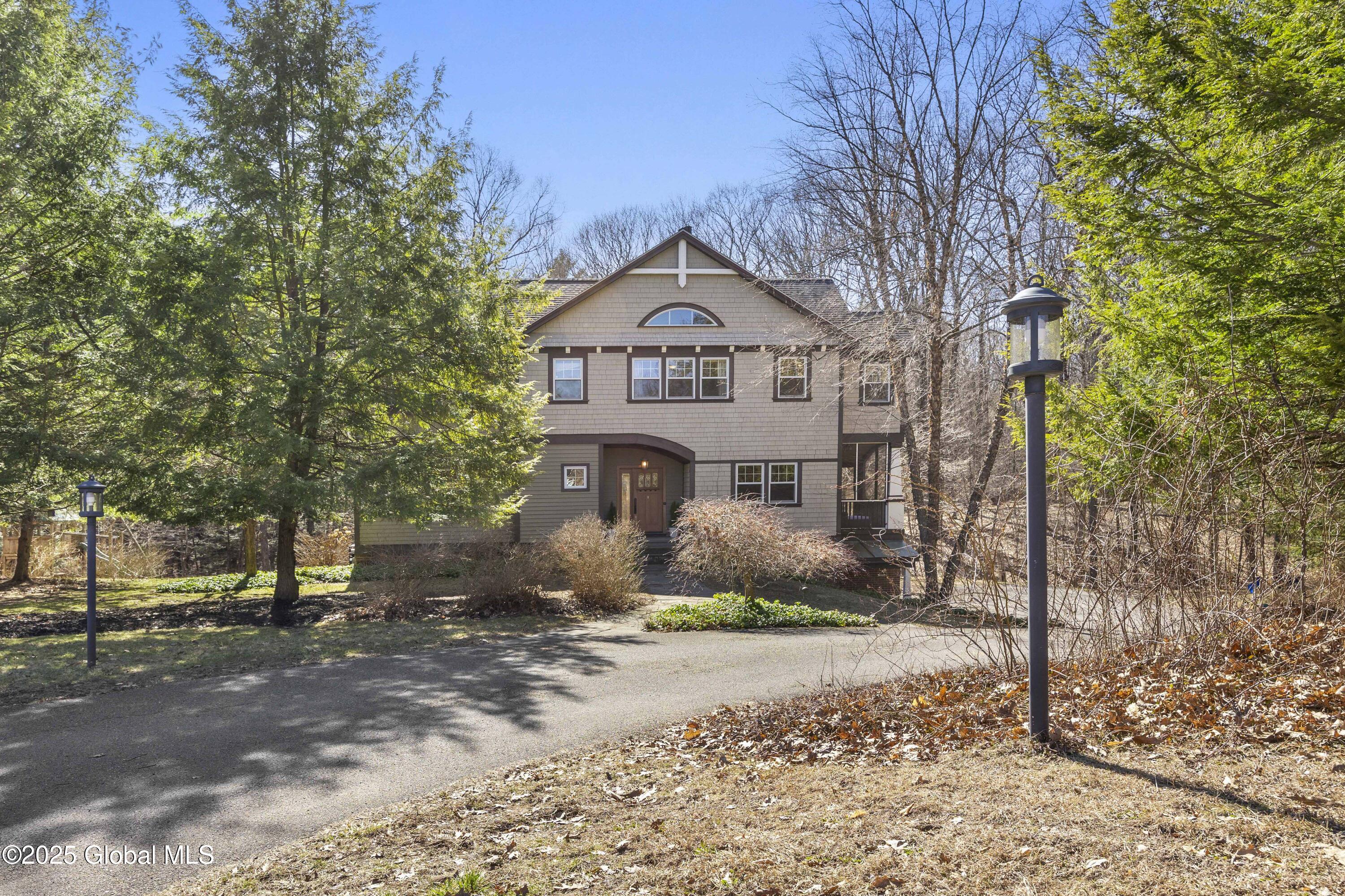 108 Deanna Court Niskayuna NY 12309