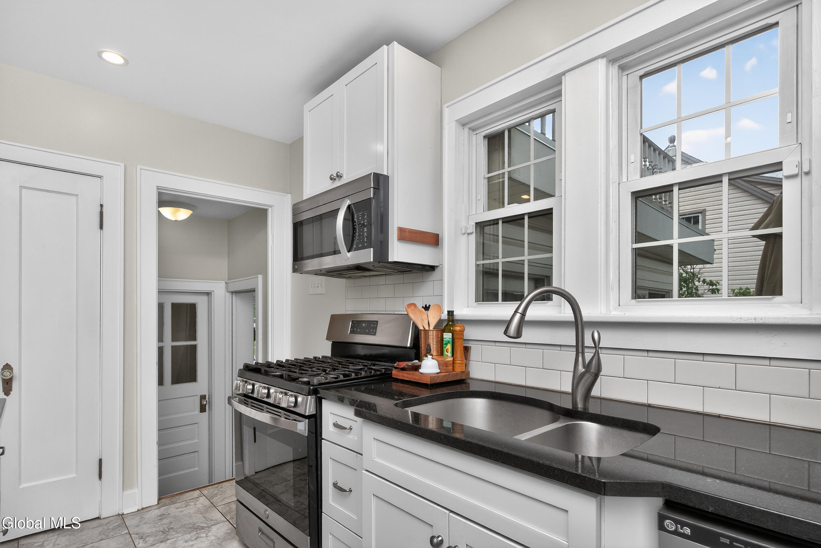 39 Van Buren Street Albany NY 12206
