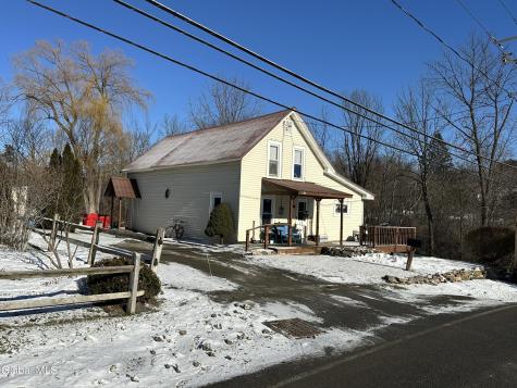 9 Saint Claire Street Ticonderoga NY 12883