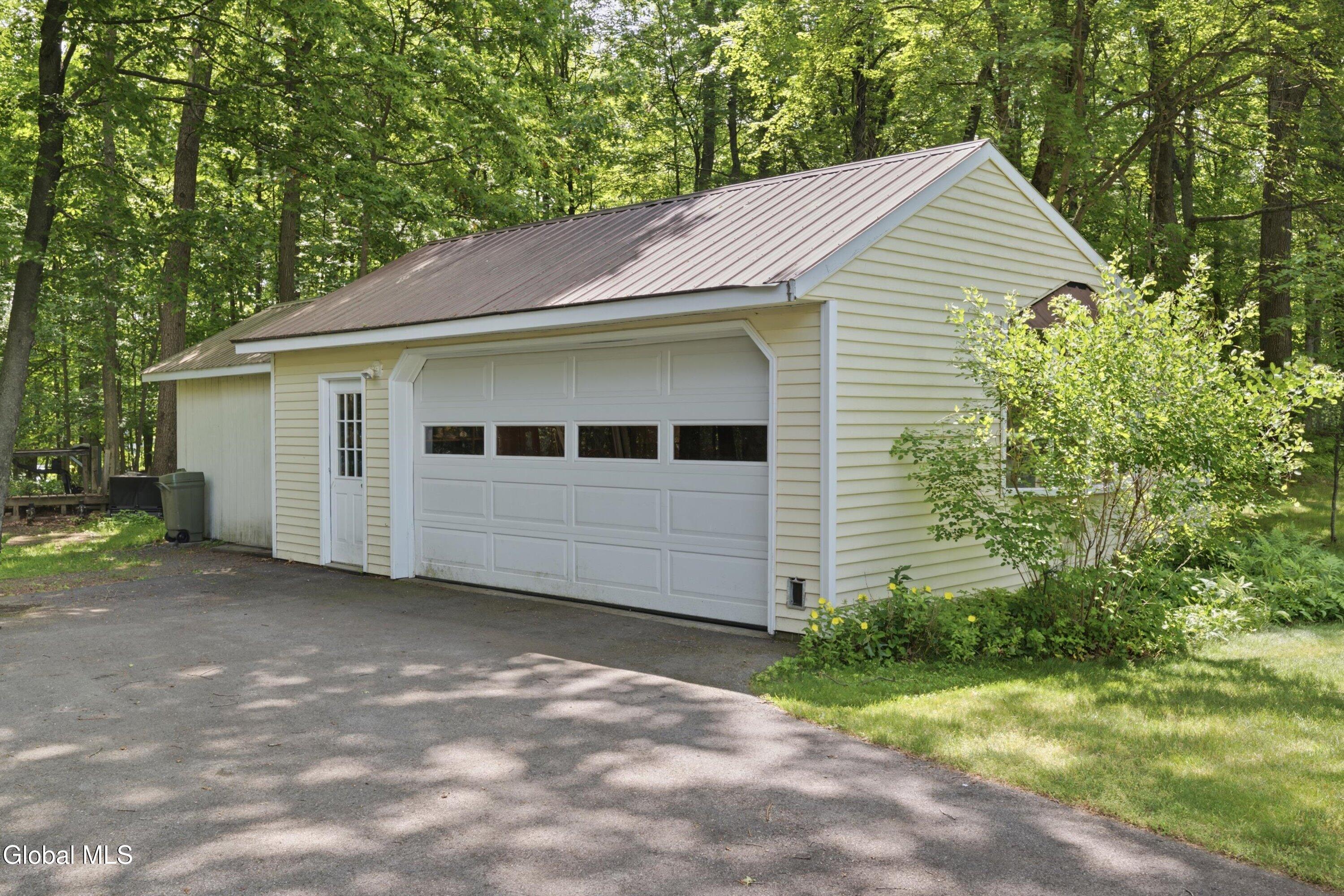 29 Stony Brook Drive Rexford NY 12148