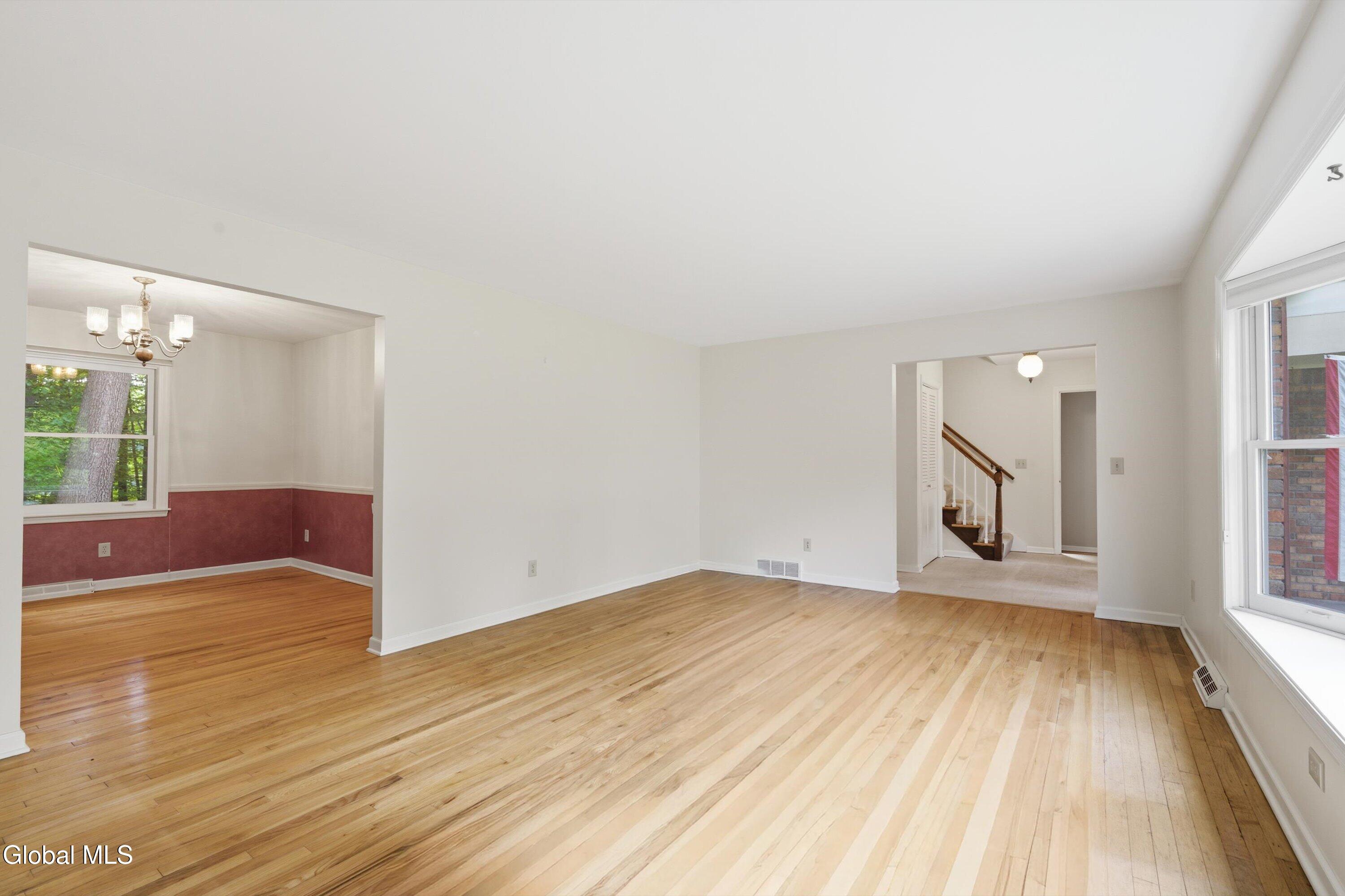 29 Stony Brook Drive Rexford NY 12148