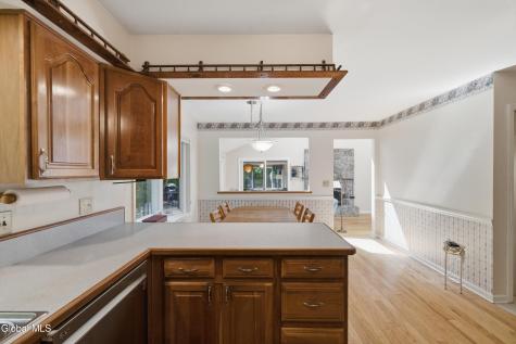 29 Stony Brook Drive Rexford NY 12148