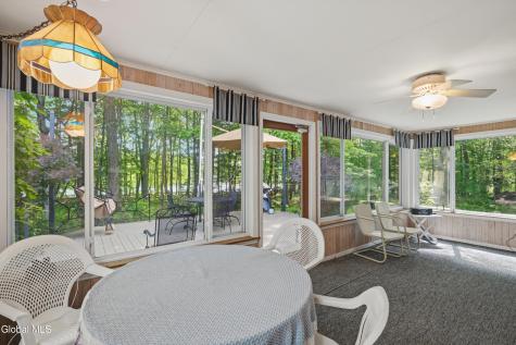 29 Stony Brook Drive Rexford NY 12148