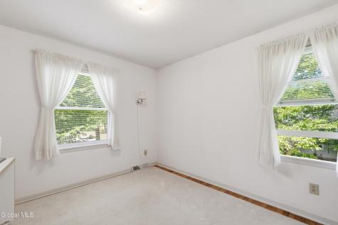29 Stony Brook Drive Rexford NY 12148
