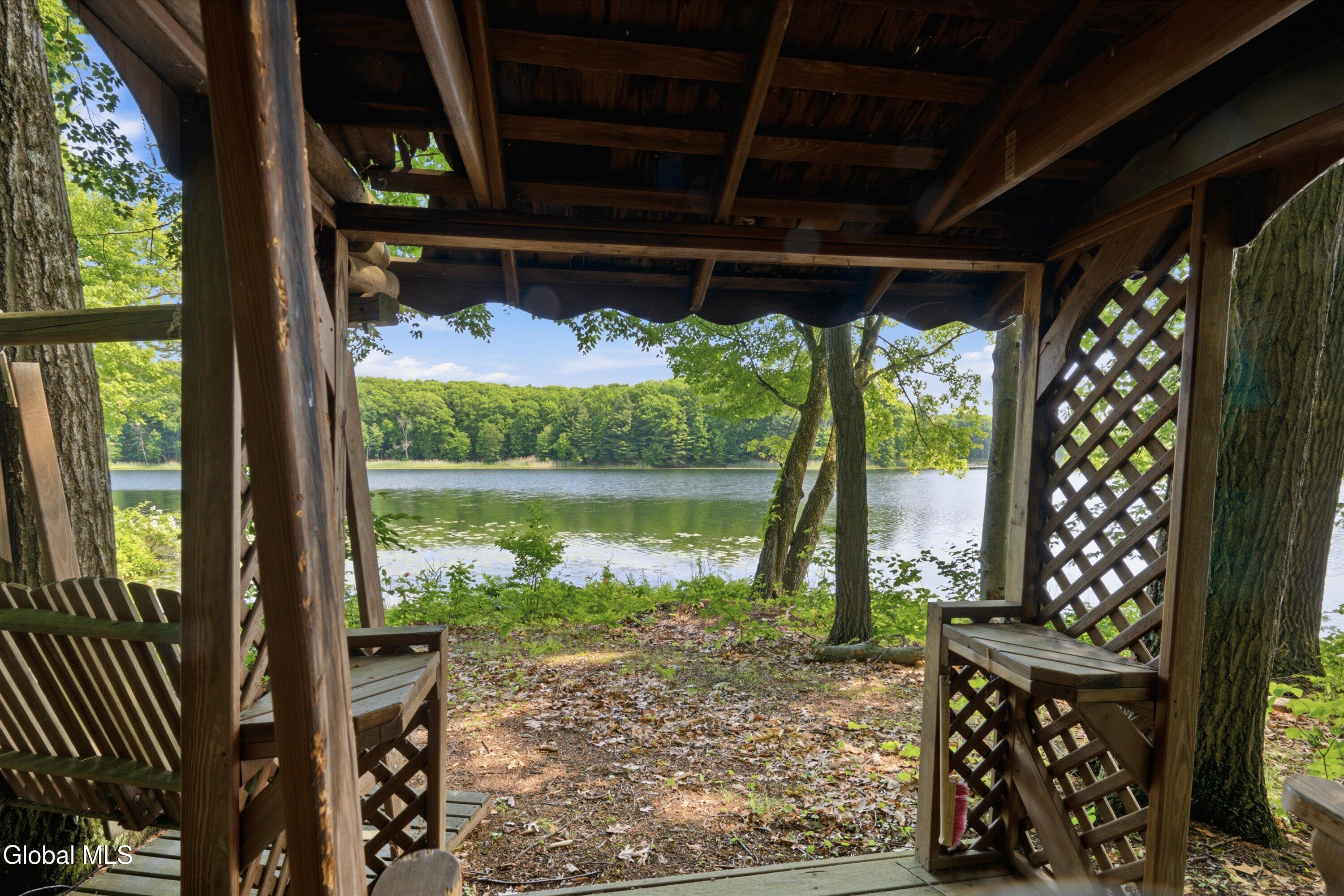 29 Stony Brook Drive Rexford NY 12148
