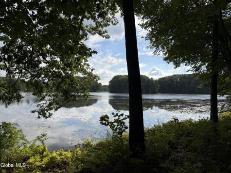 29 Stony Brook Drive Rexford NY 12148