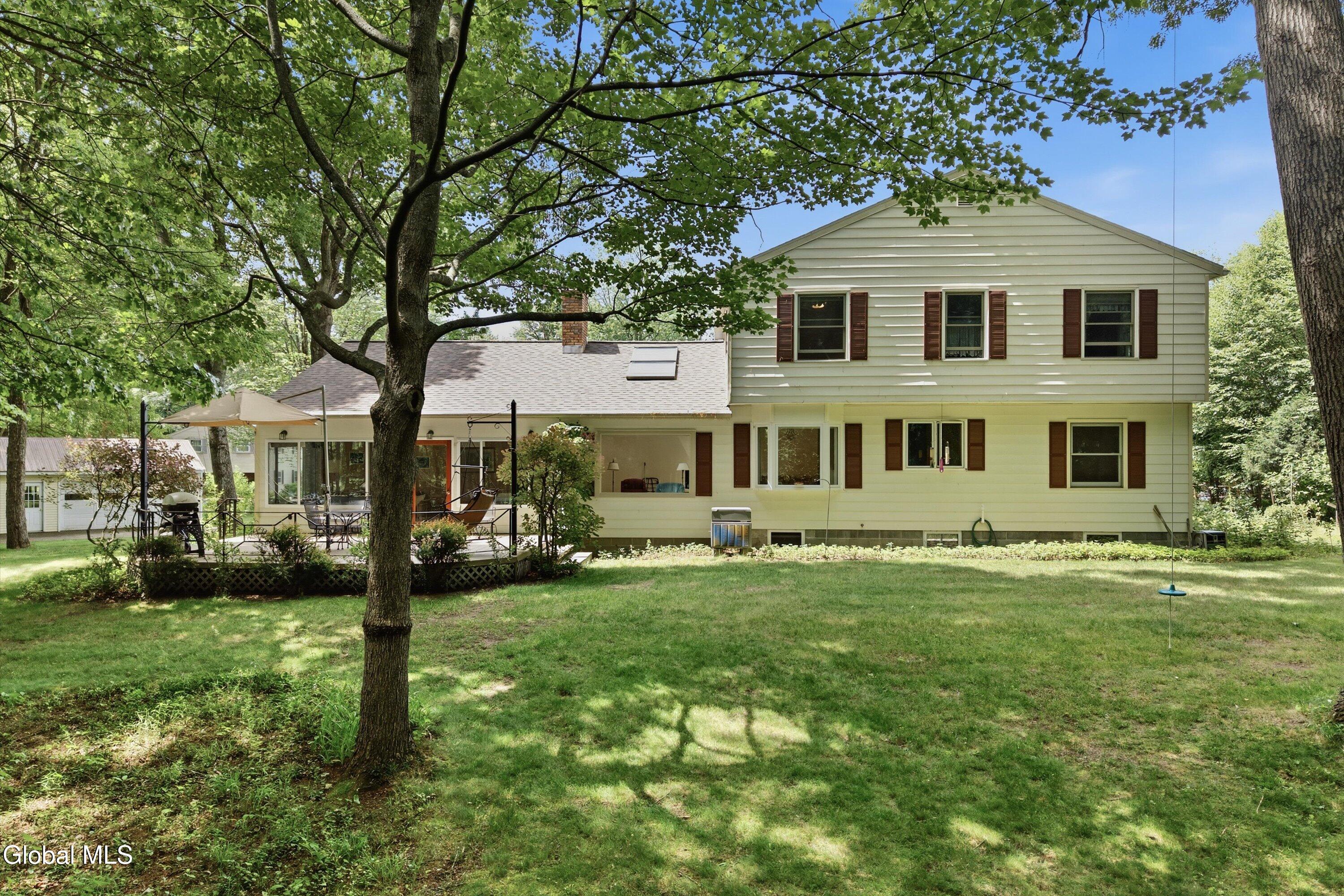 29 Stony Brook Drive Rexford NY 12148