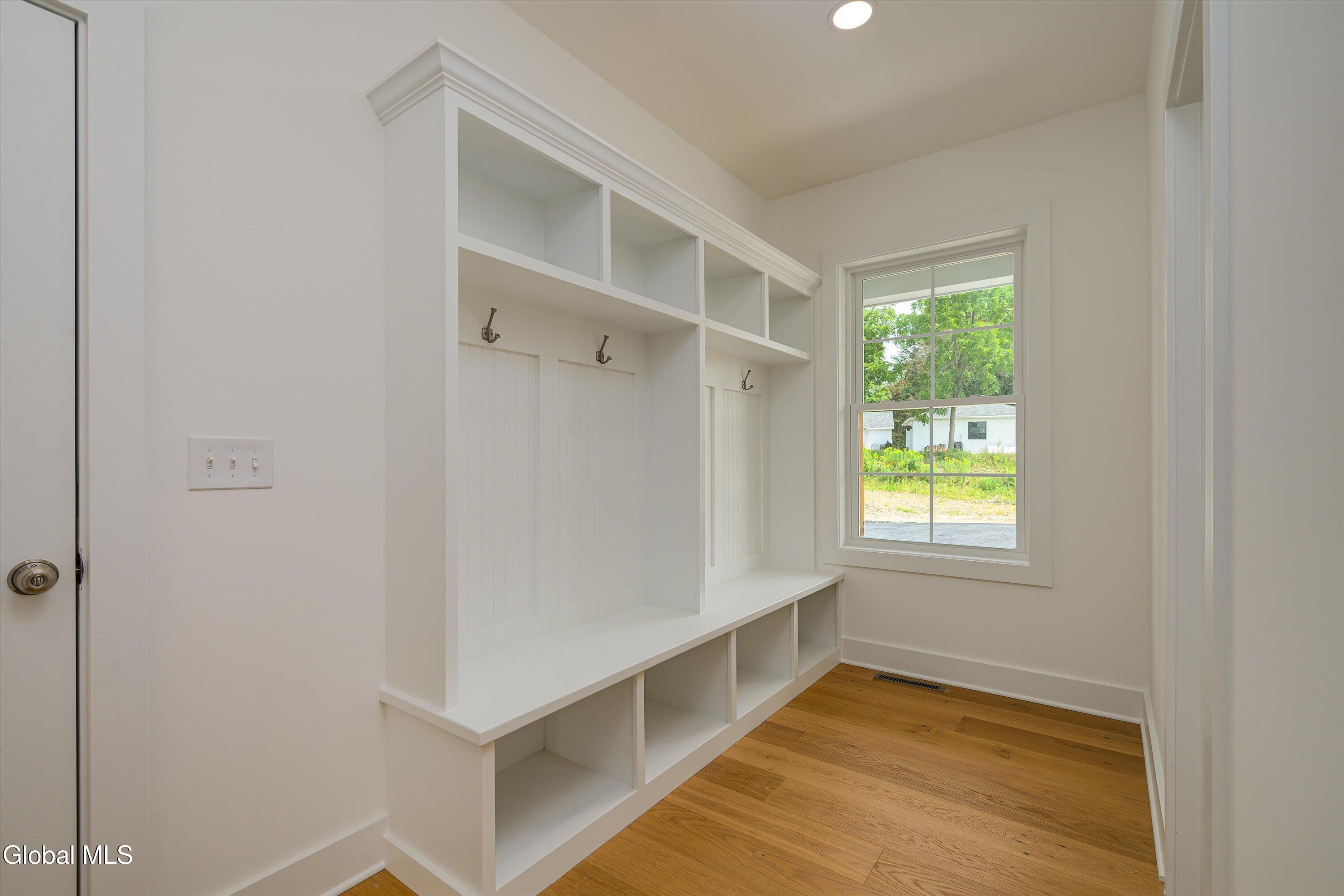 32 Mammoth Spring Road Wynantskill NY 12198