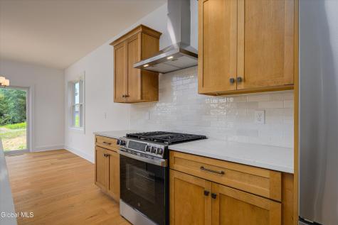 32 Mammoth Spring Road Wynantskill NY 12198