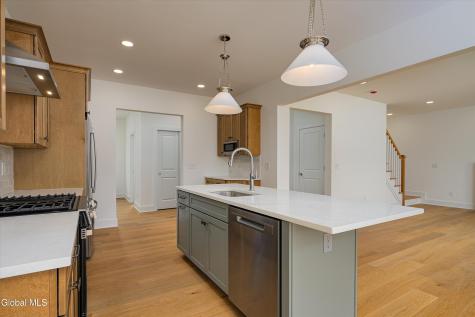 32 Mammoth Spring Road Wynantskill NY 12198