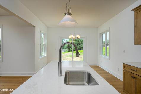 32 Mammoth Spring Road Wynantskill NY 12198