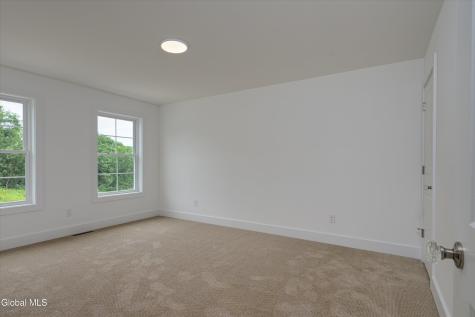 32 Mammoth Spring Road Wynantskill NY 12198