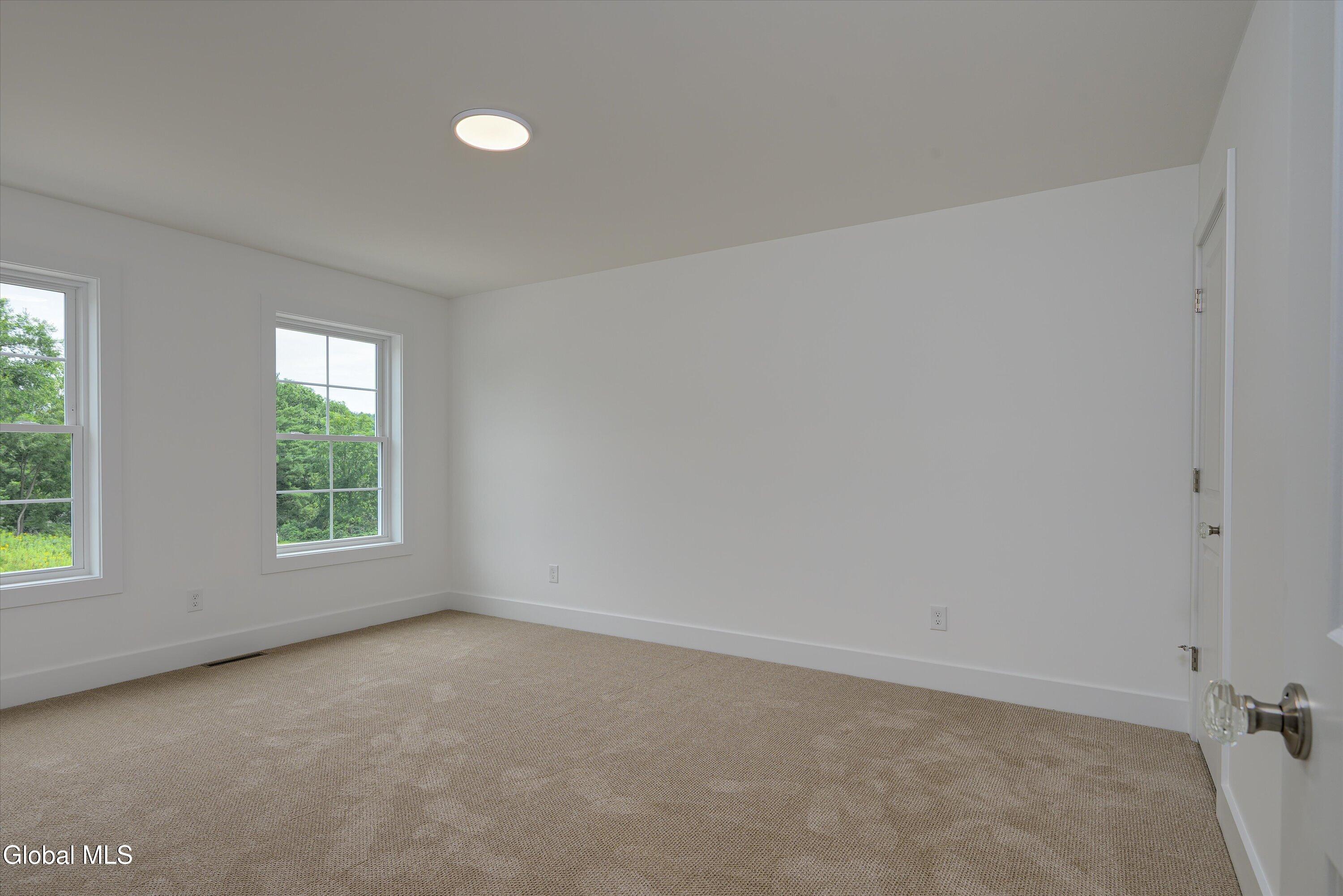 32 Mammoth Spring Road Wynantskill NY 12198