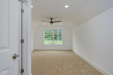 32 Mammoth Spring Road Wynantskill NY 12198