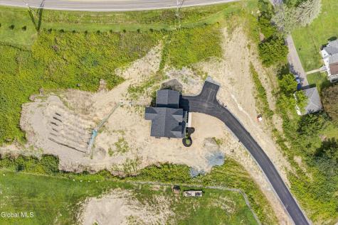 32 Mammoth Spring Road Wynantskill NY 12198
