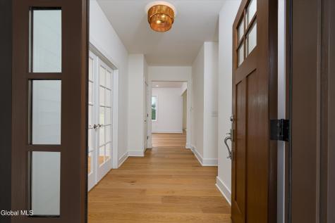 32 Mammoth Spring Road Wynantskill NY 12198