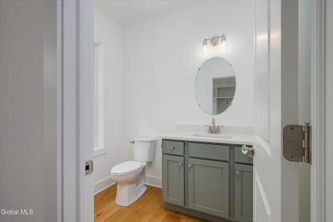 32 Mammoth Spring Road Wynantskill NY 12198