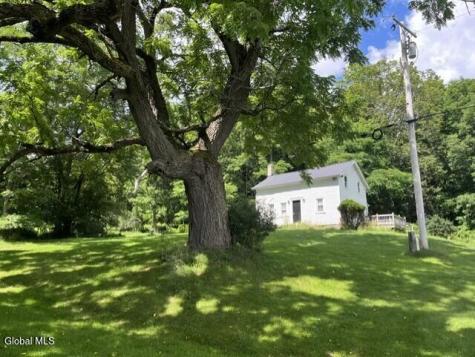 359 Baldwin Road Summit NY 12175
