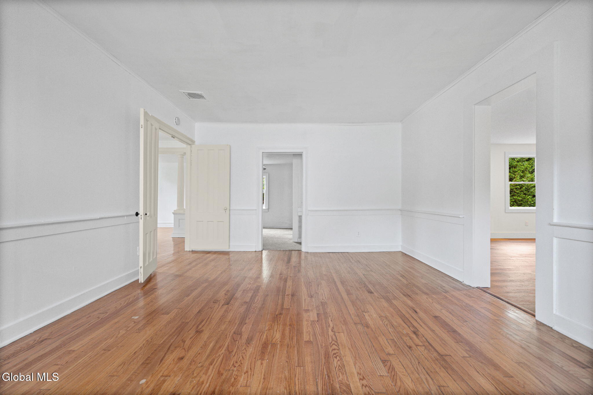 32 Elm Street Nassau NY 12123