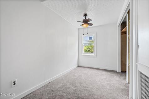 32 Elm Street Nassau NY 12123