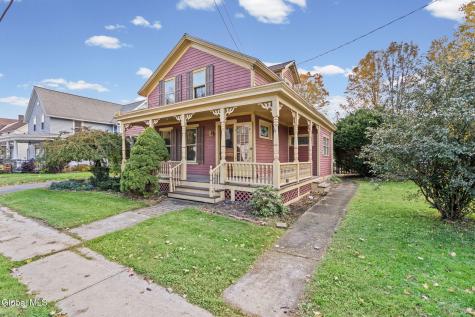 32 Elm Street Nassau NY 12123