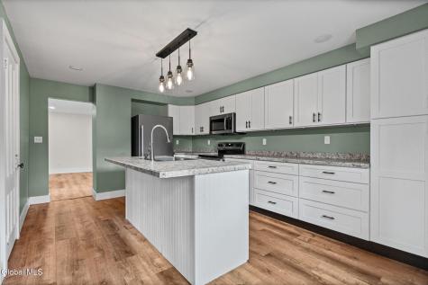 32 Elm Street Nassau NY 12123