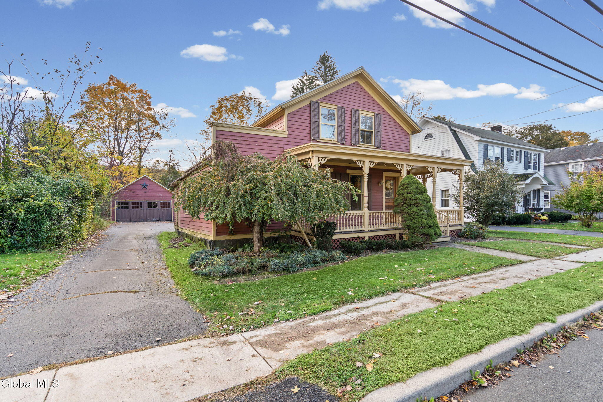 32 Elm Street Nassau NY 12123