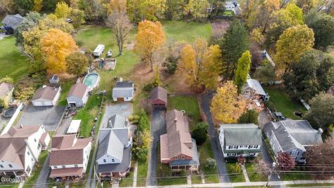32 Elm Street Nassau NY 12123