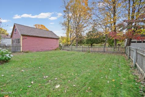 32 Elm Street Nassau NY 12123