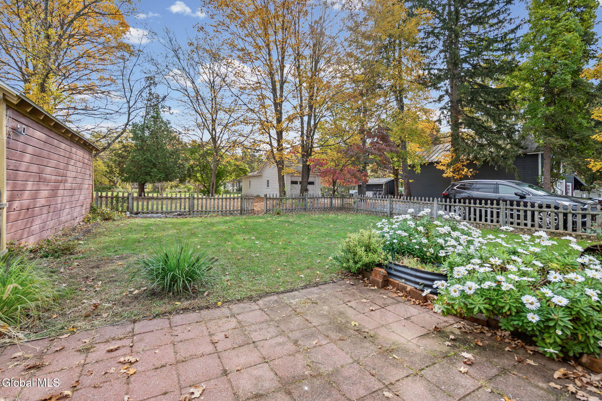 32 Elm Street Nassau NY 12123