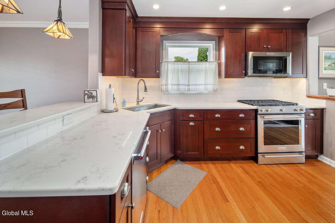 238 Van Vorst Road Ballston Lake NY 12019