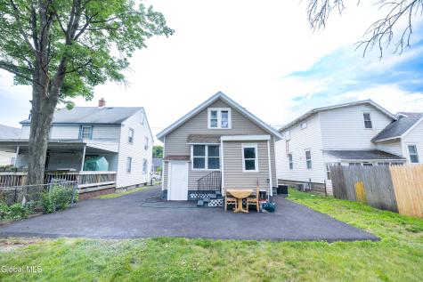 755 Curry Road Rotterdam NY 12306