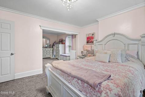64 Campbell Avenue Troy NY 12180