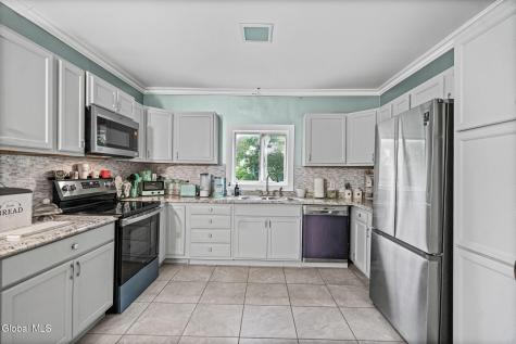 64 Campbell Avenue Troy NY 12180