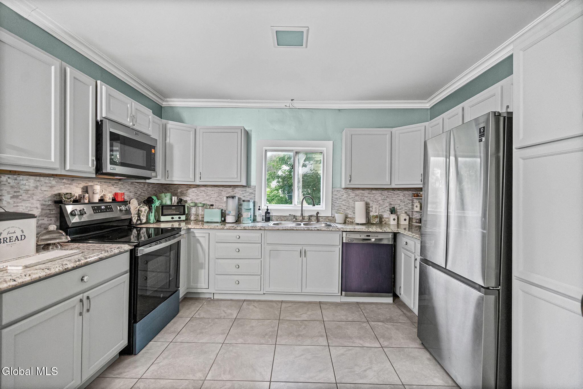 64 Campbell Avenue Troy NY 12180