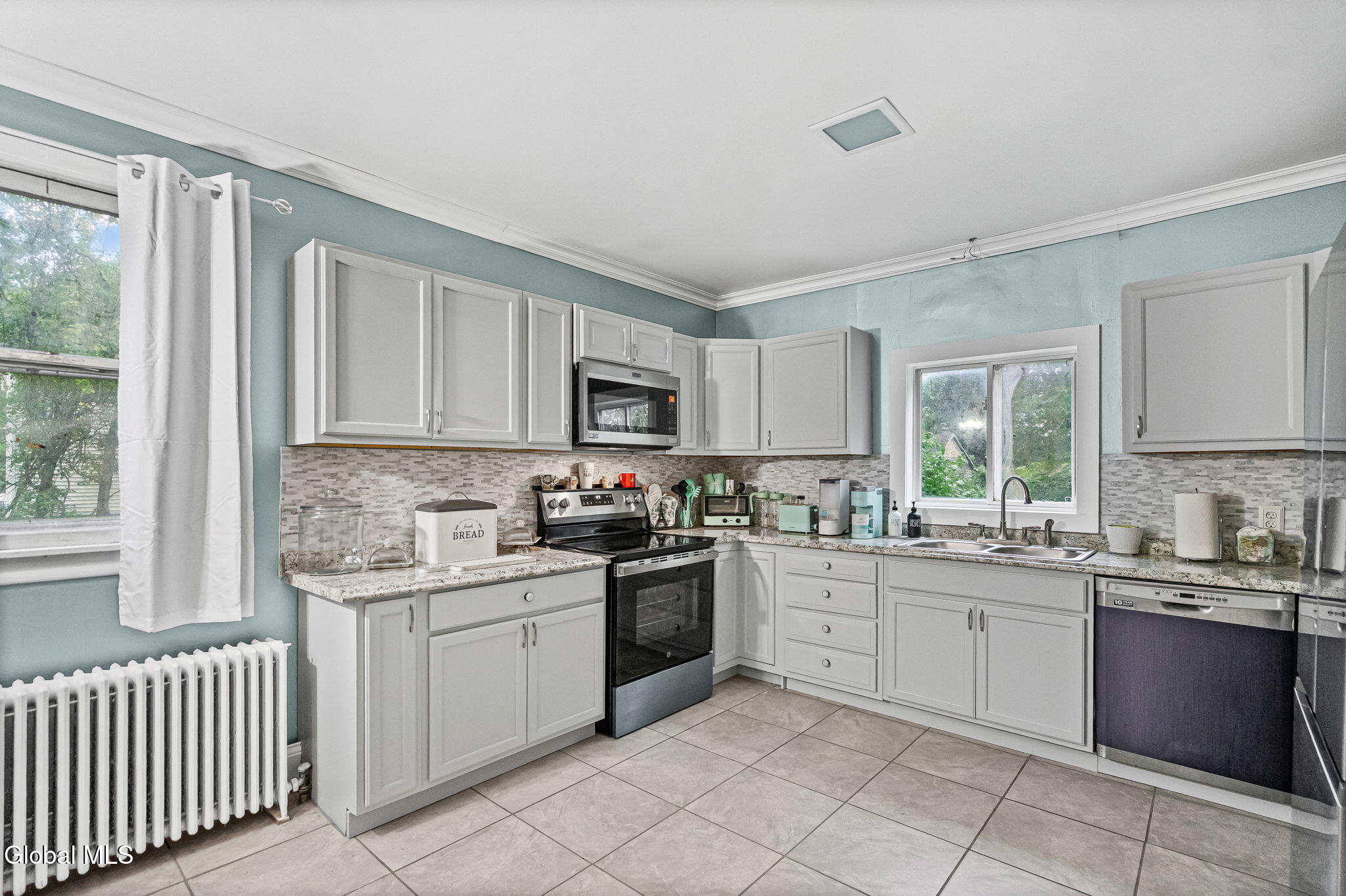 64 Campbell Avenue Troy NY 12180