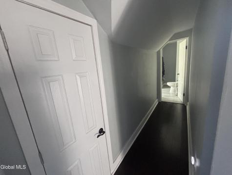 1040 Lakeview Avenue Schenectady NY 12303