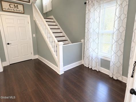 1040 Lakeview Avenue Schenectady NY 12303