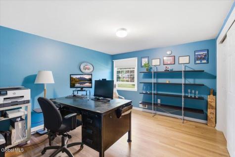 1354 Rowe Road Niskayuna NY 12309
