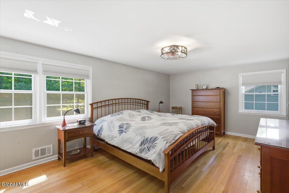 1354 Rowe Road Niskayuna NY 12309