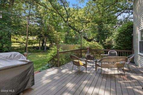 1354 Rowe Road Niskayuna NY 12309