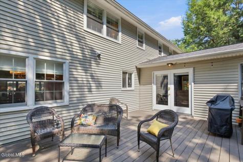 1354 Rowe Road Niskayuna NY 12309