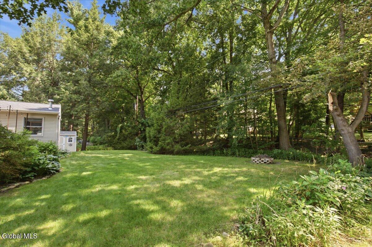 1354 Rowe Road Niskayuna NY 12309
