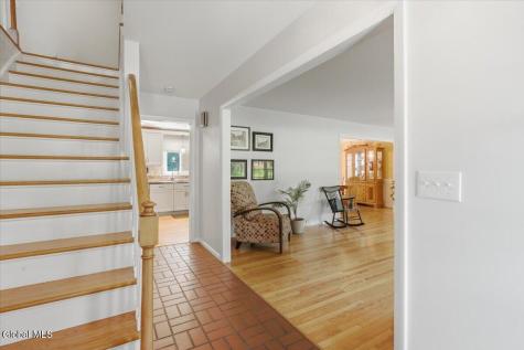 1354 Rowe Road Niskayuna NY 12309