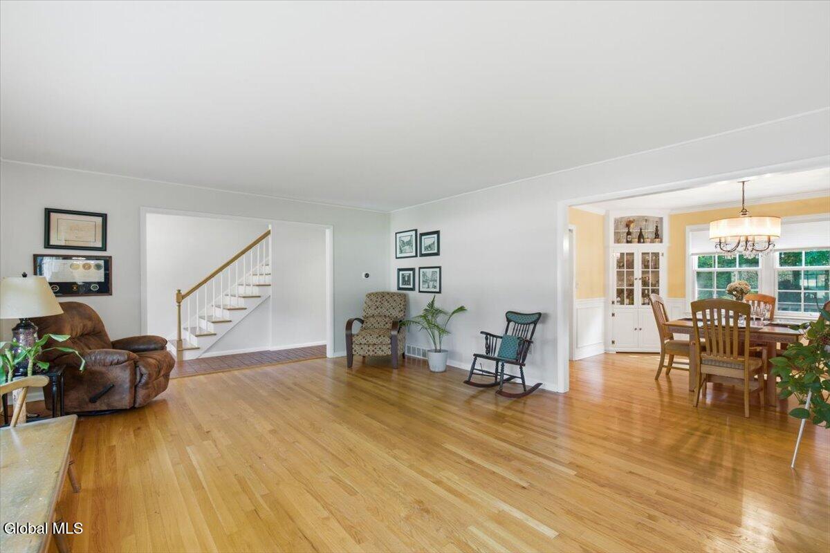 1354 Rowe Road Niskayuna NY 12309