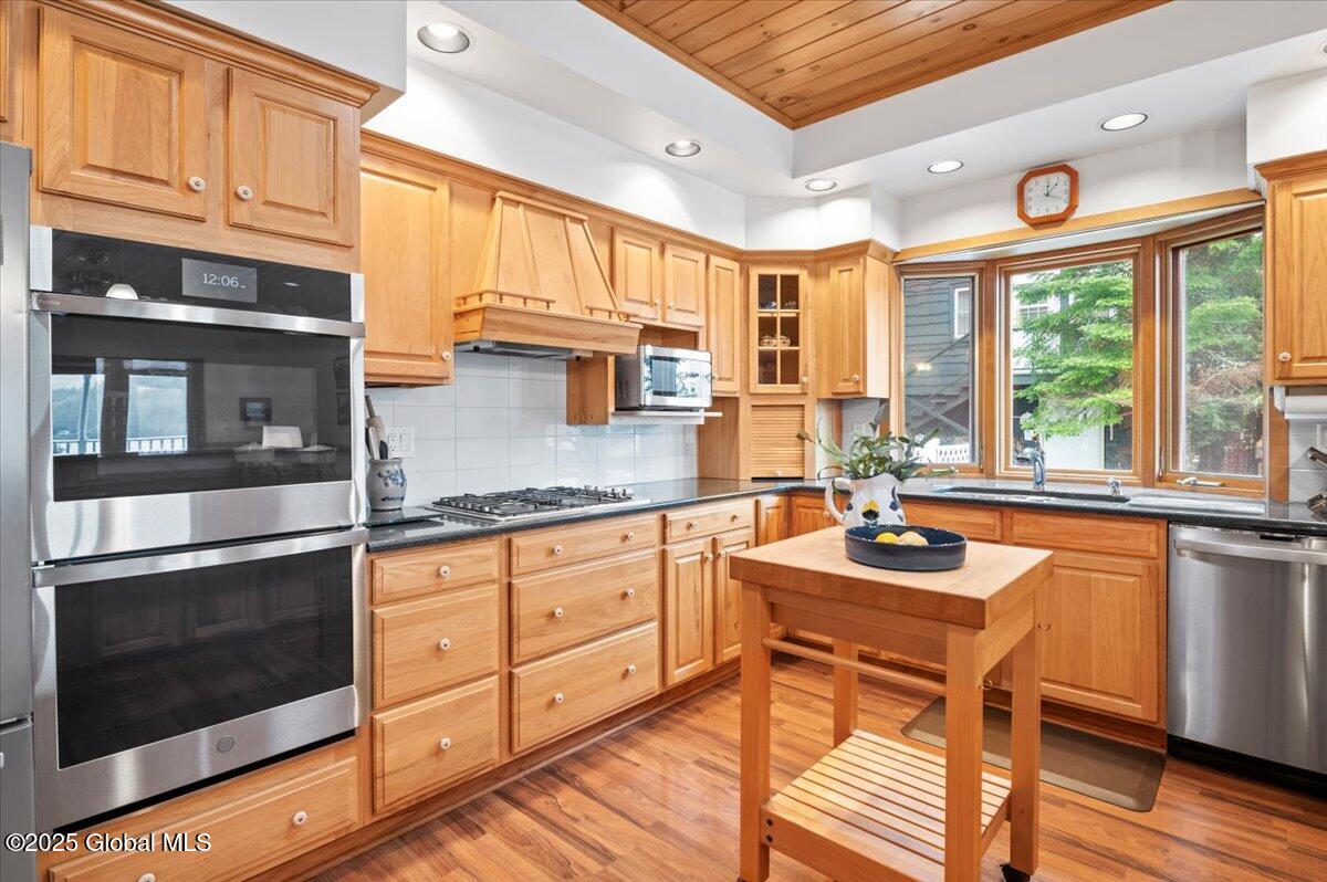 536 East Shore Drive Adirondack NY 12808