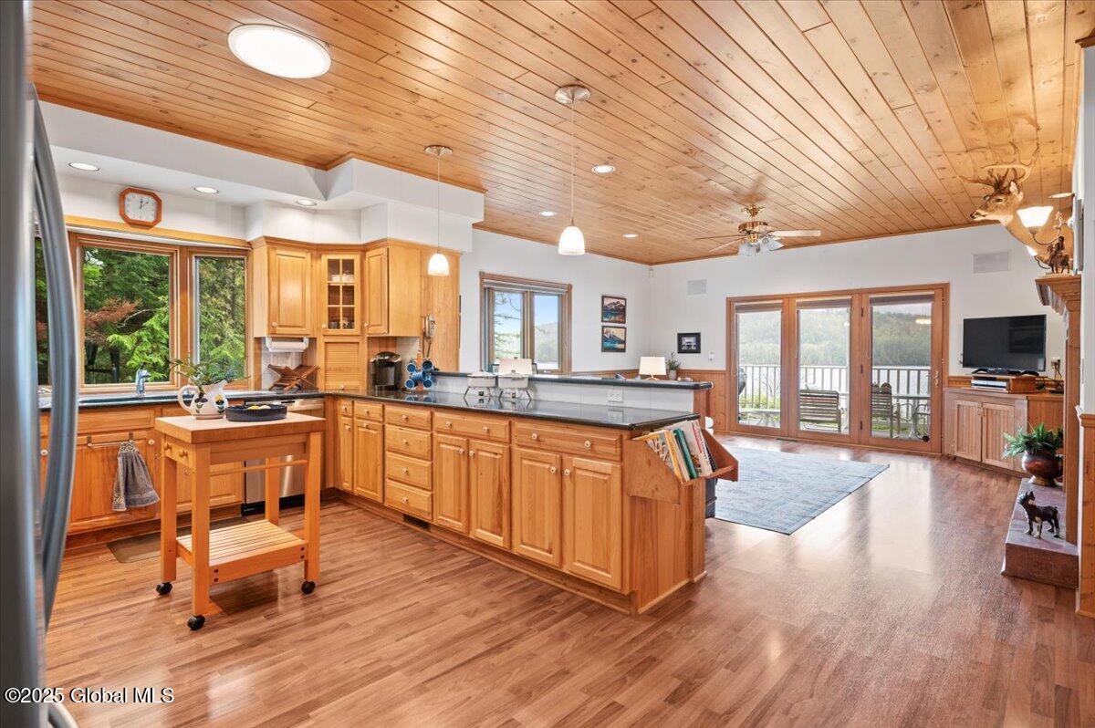 536 East Shore Drive Adirondack NY 12808