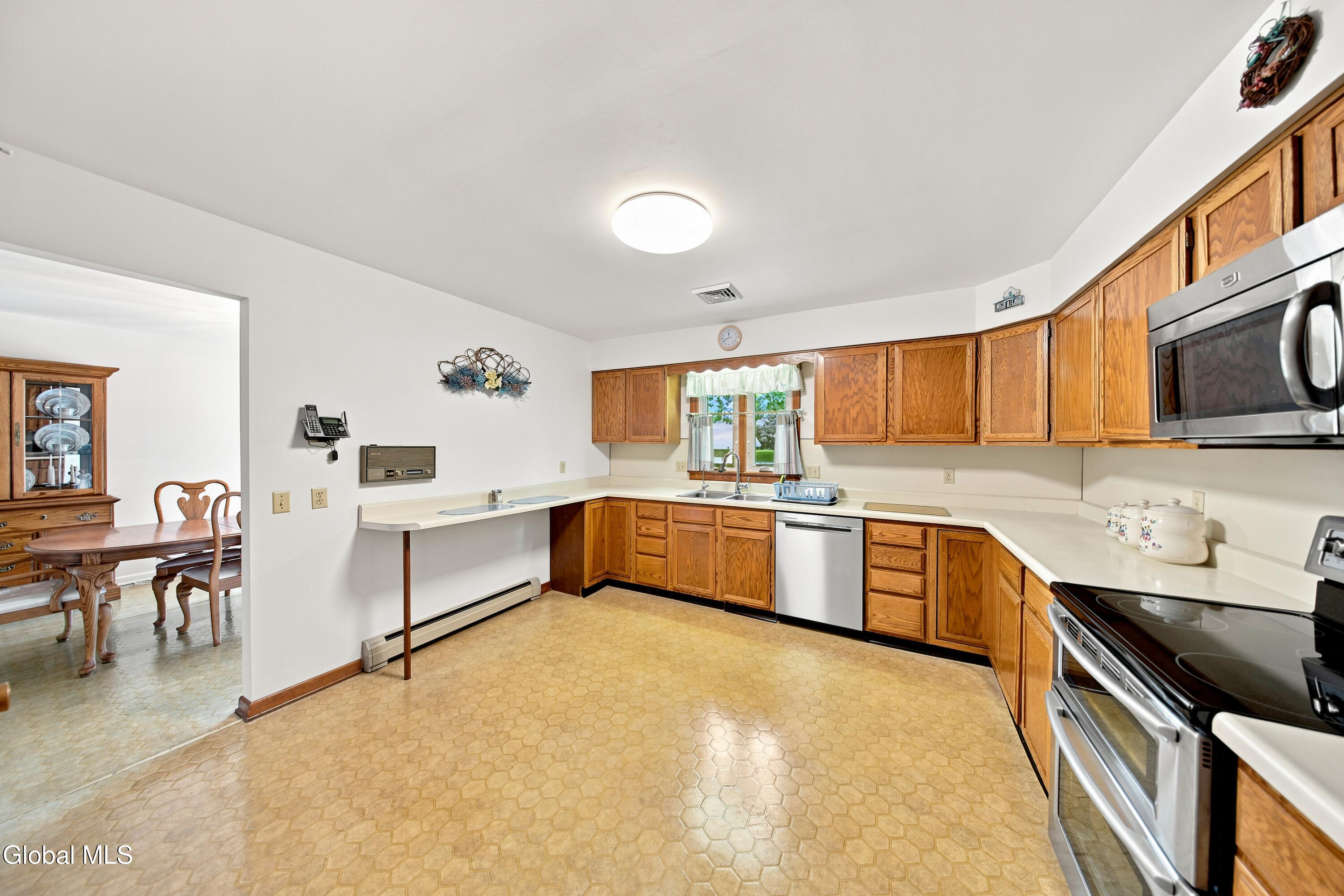 20 Wendell Drive Albany NY 12205